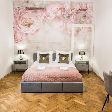 Cracwow K8 No.7 Apartment Krakow Luaran gambar