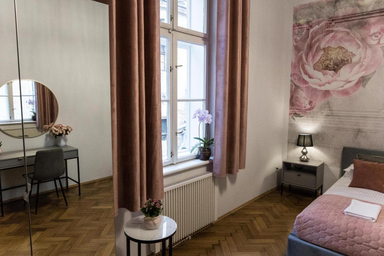 Cracwow K8 No.7 Apartment Krakow Luaran gambar